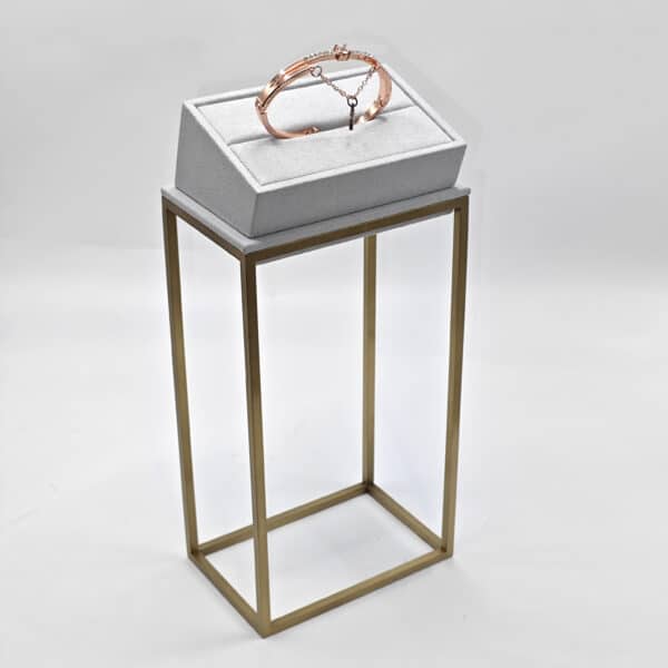 Jewelry Display Set I - Image 20